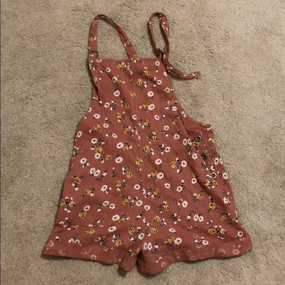 Hollister girls floral overalls size small new